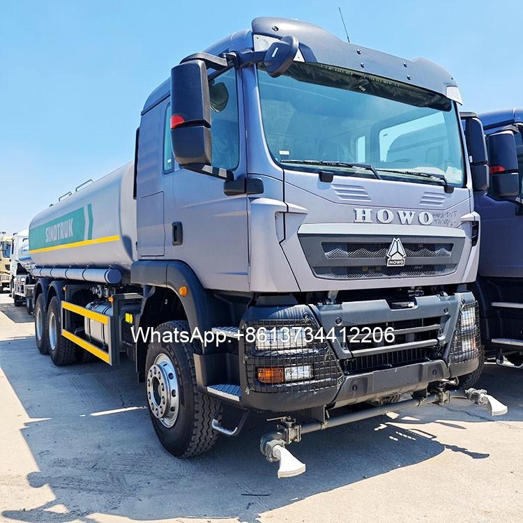 Sinotruck Heavy Duty Howo TX 6x4 371hp Water Tanker Truck