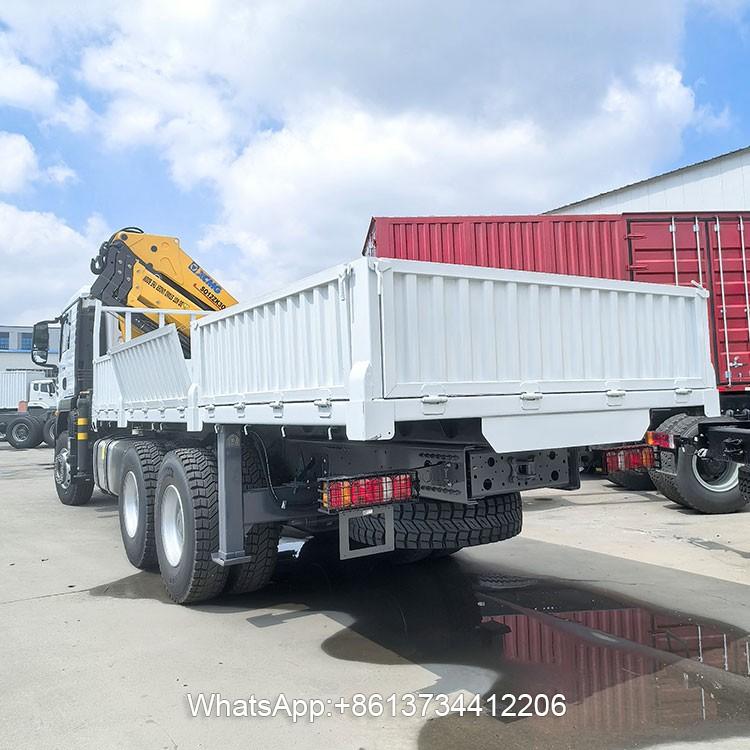 Sinotruck Howo Tx 4x4 Small Light Duty Cargo Truck With Crane