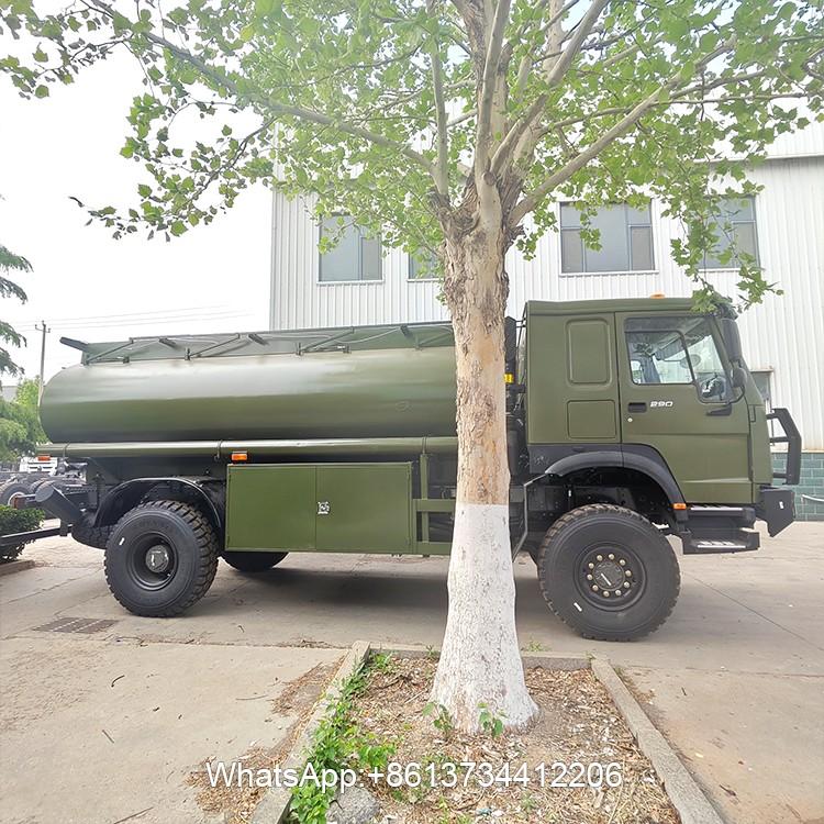 Sinotruk Heavy Duty Howo 4x4 Fuel Tanker