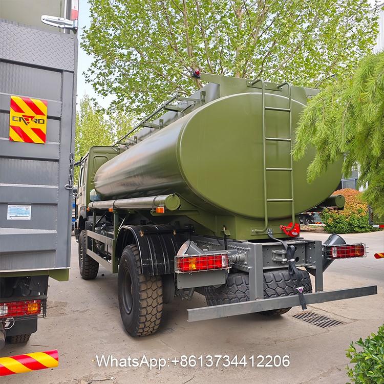 Sinotruk Heavy Duty Howo 4x4 Fuel Tanker