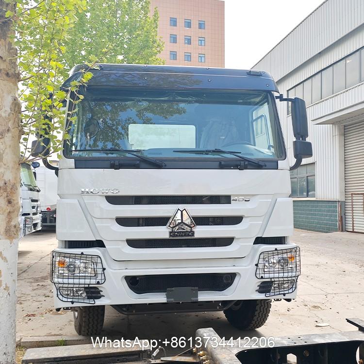 Sinotruk Heavy Duty Howo 6x4 25000liters Fuel Tanker