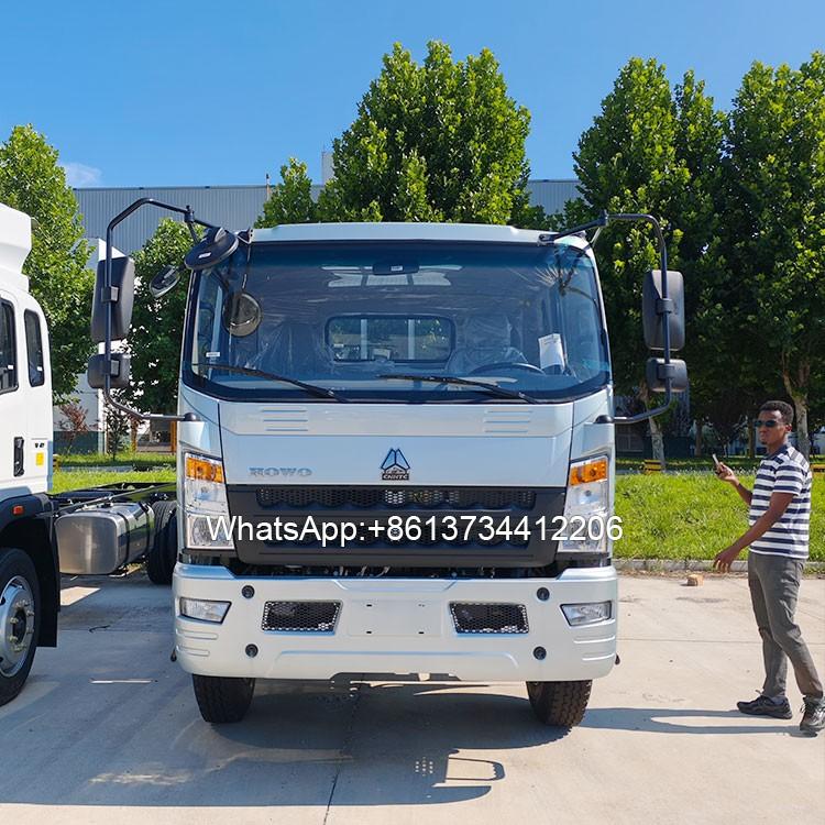 Sinotruk Light Duty 15ton Flatbed Cargo Truck