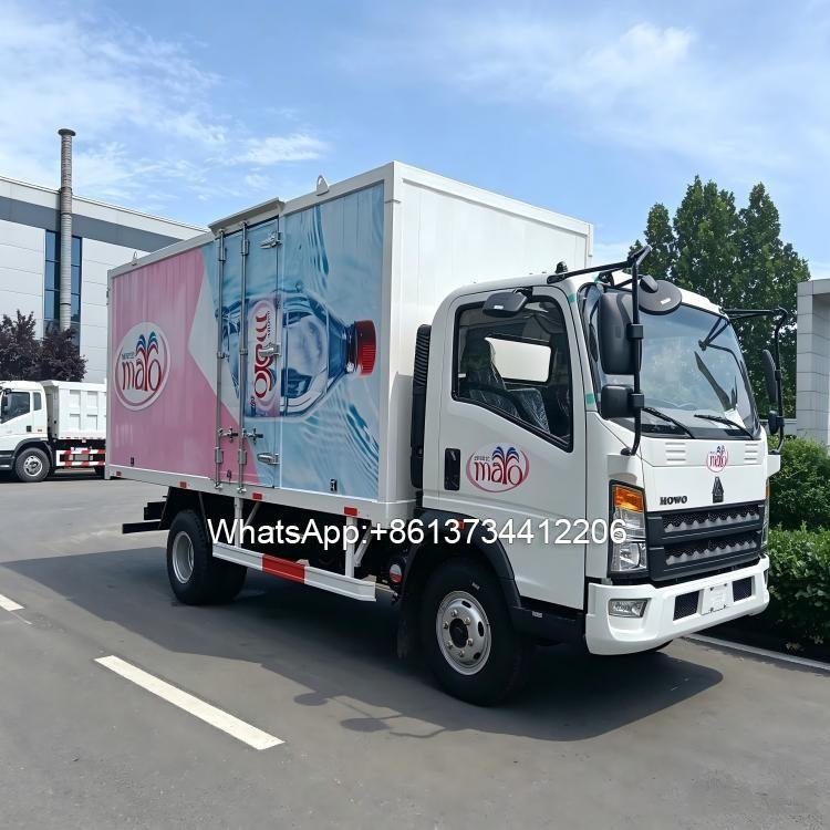 Sinotruk Light Duty 4x2 6wheels Box Truck
