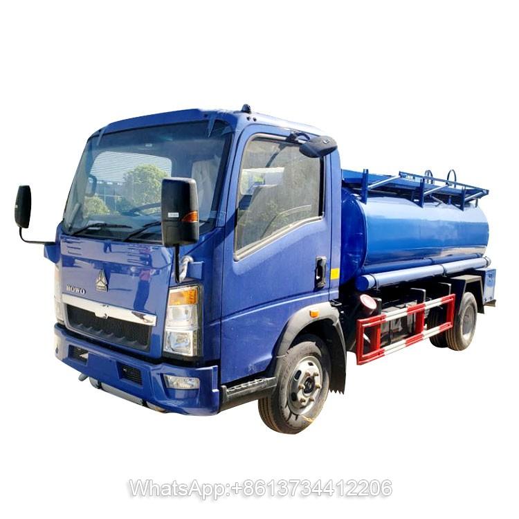 Sinotruk Light Duty Howo 4x2 Fuel Tanker